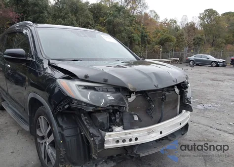 2017 Honda Pilot Elite z USA, uszkodzony, nr VIN 5FNYF6H07HB075526